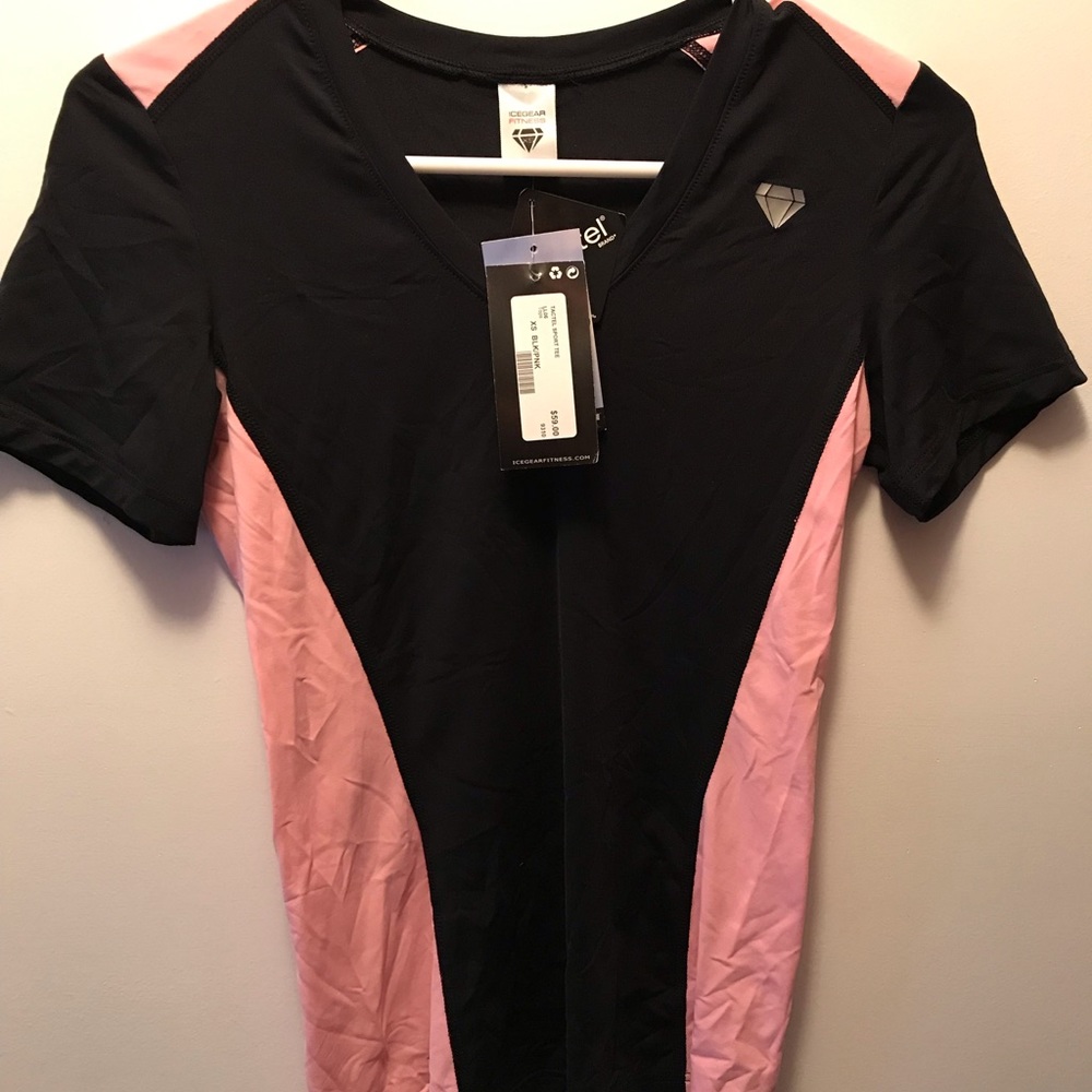 NWT IceGear Fitness Size XS Blk/Pink Sport Tee